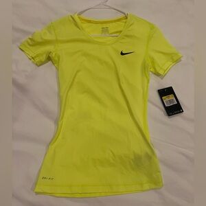 NWT Nike Pro Dry-Fit TShirt